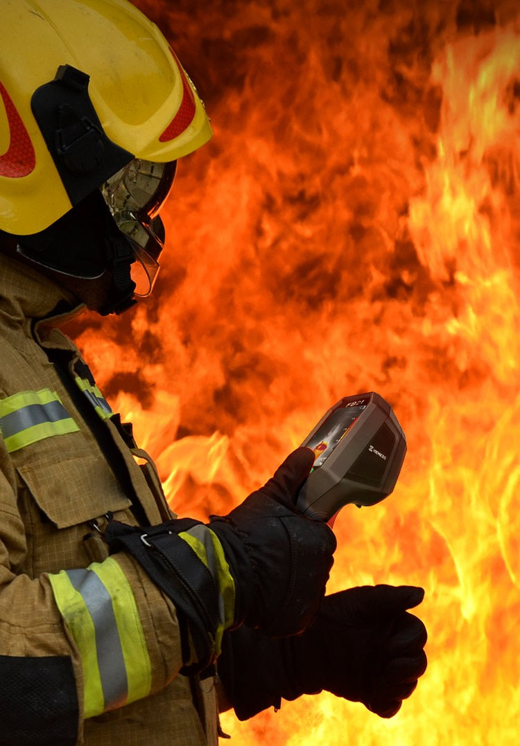 HIKMICRO FB21 Firefighting Thermal Camera