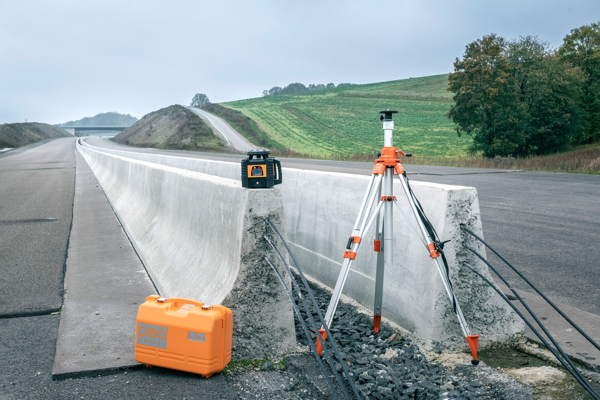 geo-FENNEL FL 155H-G (LC 2) & FR 45, FR 77-MM Rotating Laser Level with Receiver