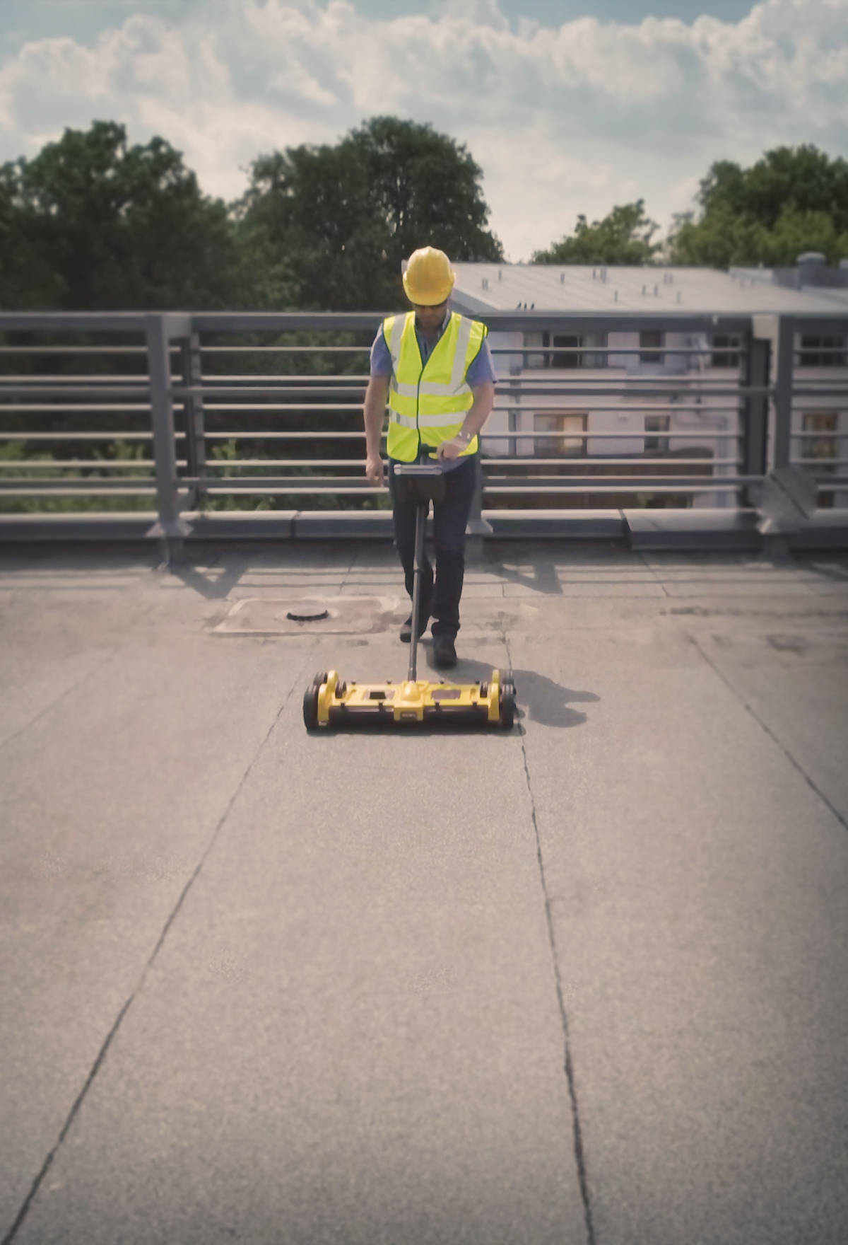 Tramex DEC Scanner with Flight Case