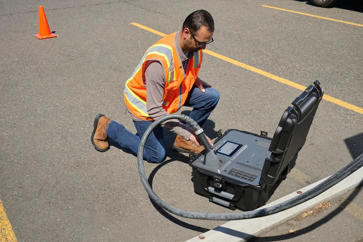 Fluke FEV500 Fast DC EV Charging Station Analyser